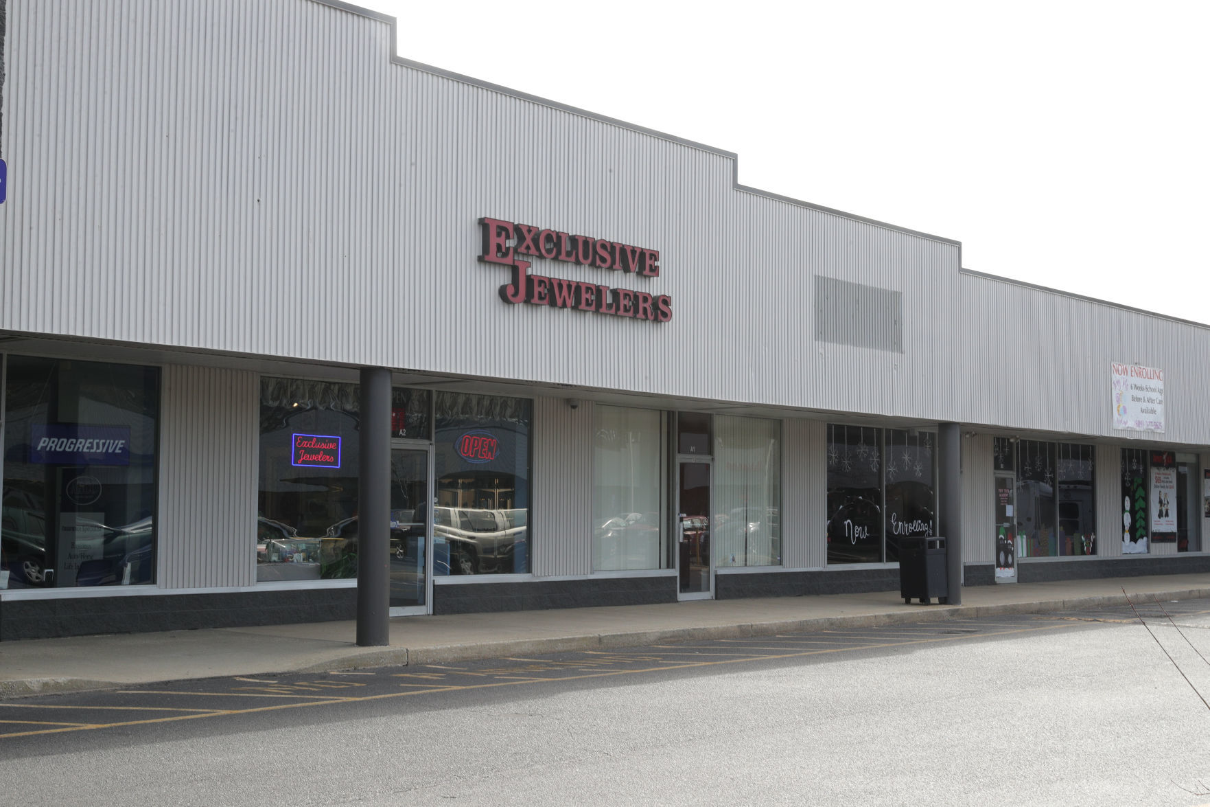 Egg Harbor Township Shopping Plaza